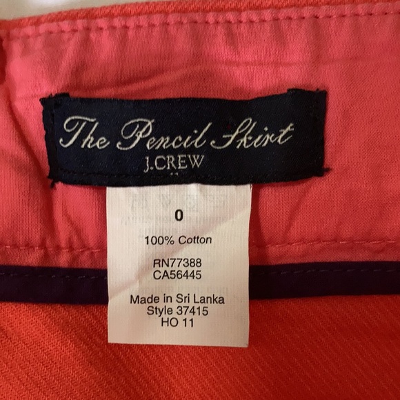 J Crew The Pencil Skirt Pink - Picture 4 of 4